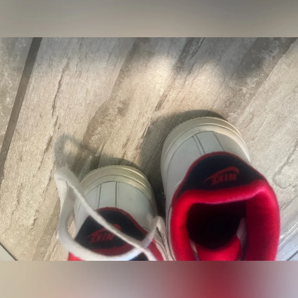 Nike Air Force 1’s Toddler - Picture 7 of 9